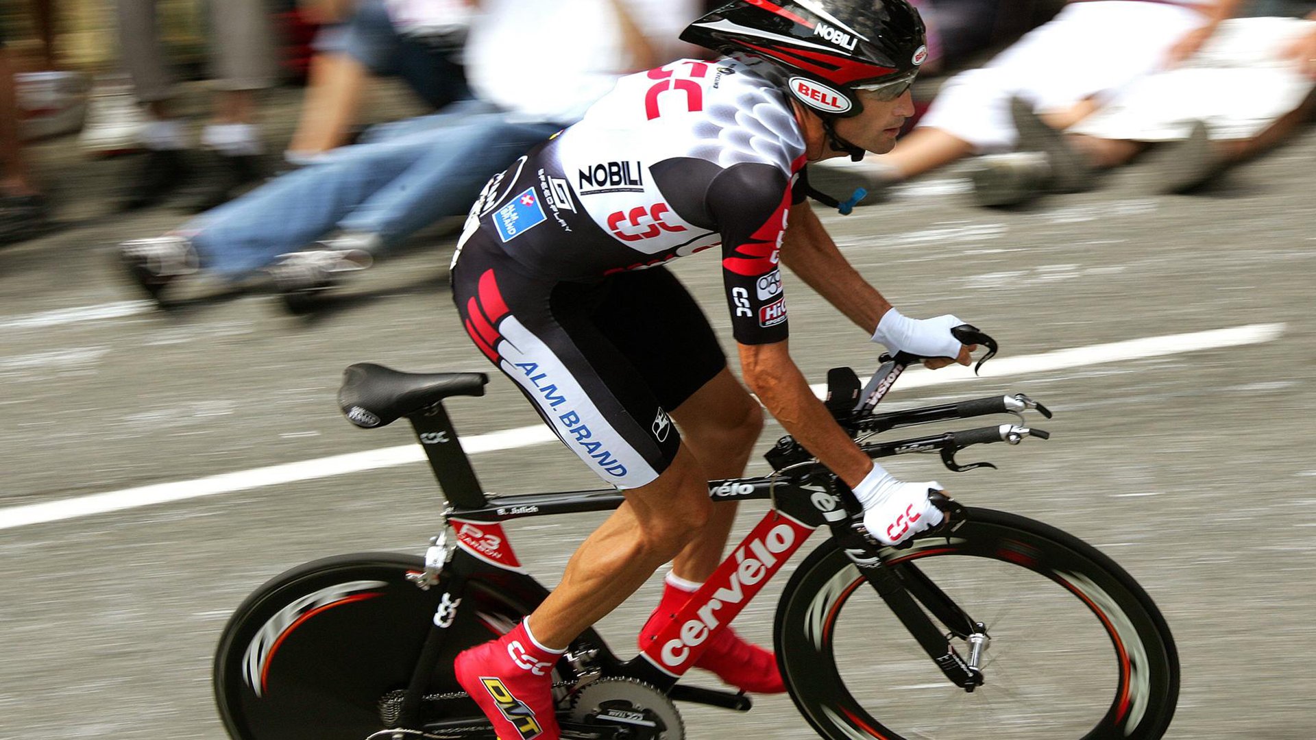 全国青少年马拉松锦标赛在青岛火热开启，青少年 马拉松